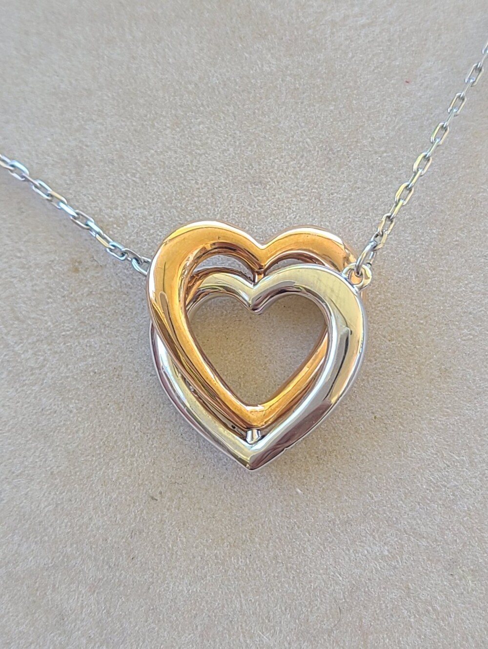 Swarovski Hyperbola Heart Necklace- Excellent Condition - Picture 4 of 7